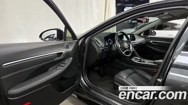 Hyundai Sonata 2022 — фото 13