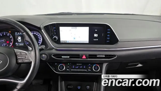 Hyundai Sonata 2022 — фото 18