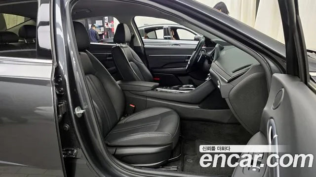 Hyundai Sonata 2022 — фото 16