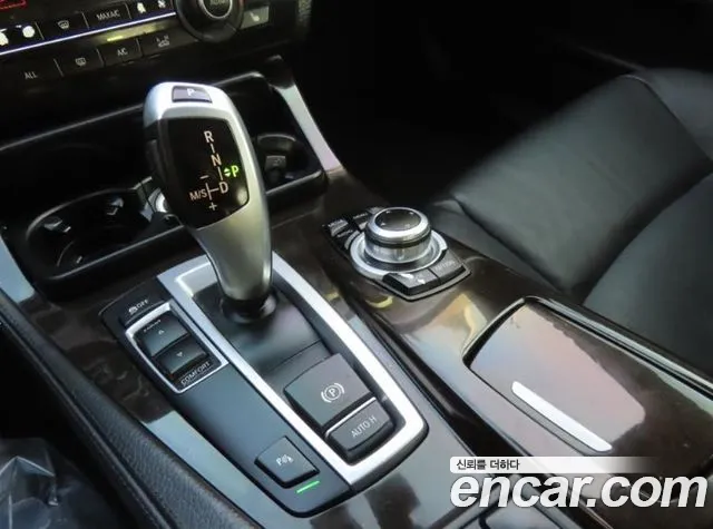 BMW 5-Series 2013 — фото 15