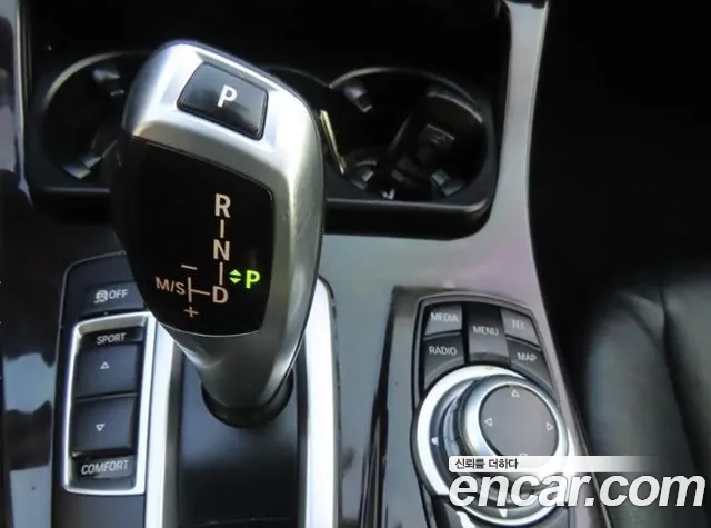 BMW 5-Series 2013 — фото 16