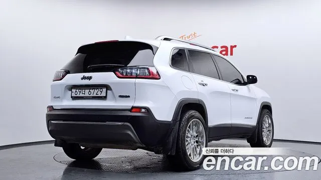 Jeep Cherokee 2019 — фото 2