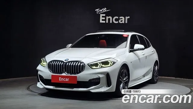 BMW 1-Series 2021 — фото 1