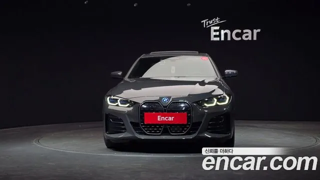 BMW i4 2022 — фото 3