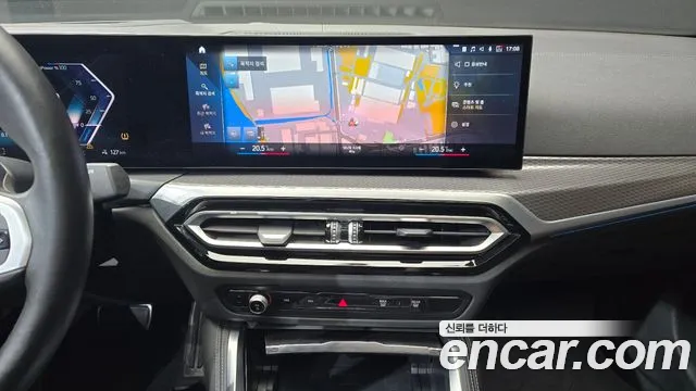 BMW i4 2022 — фото 20