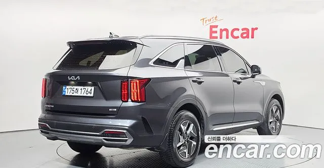 Kia Sorento 2023 — фото 2