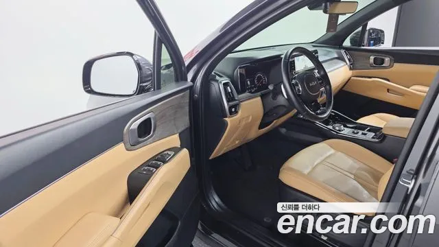 Kia Sorento 2023 — фото 11