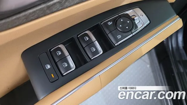 Kia Sorento 2023 — фото 12