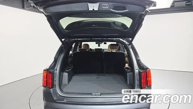 Kia Sorento 2023 — фото 20