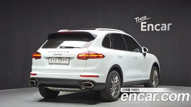 Porsche Cayenne 2016 — фото 2