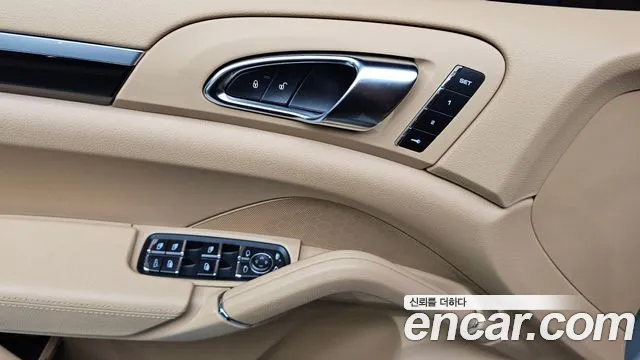 Porsche Cayenne 2016 — фото 15