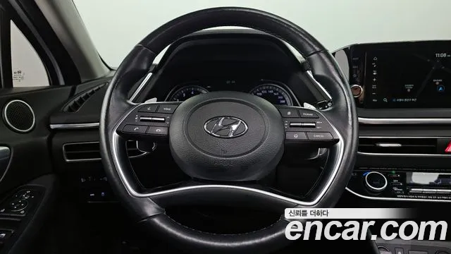Hyundai Sonata 2020 — фото 13