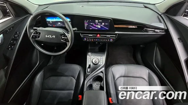 Kia Niro 2024 — фото 10