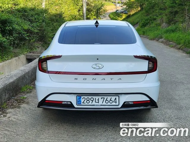 Hyundai Sonata 2023 — фото 4