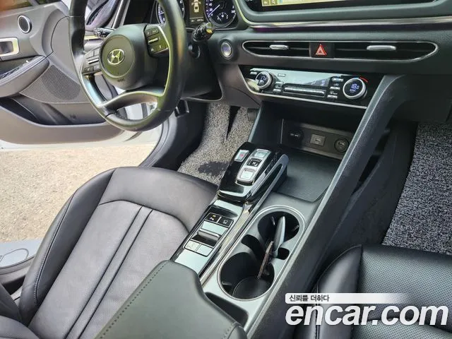 Hyundai Sonata 2023 — фото 10