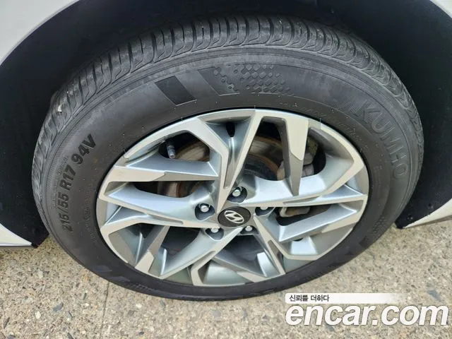 Hyundai Sonata 2023 — фото 16