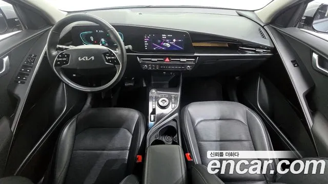 Kia Niro 2024 — фото 10