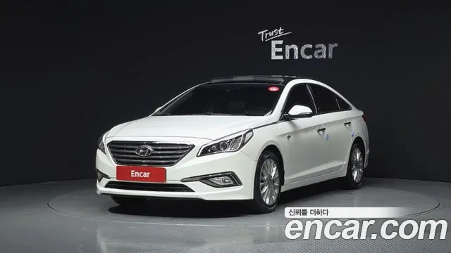 Hyundai Sonata 2015 — фото 1