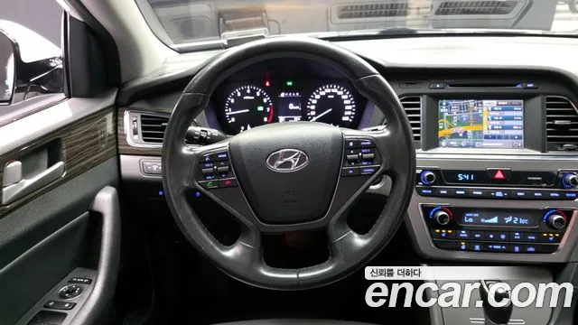 Hyundai Sonata 2015 — фото 13