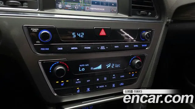 Hyundai Sonata 2015 — фото 17