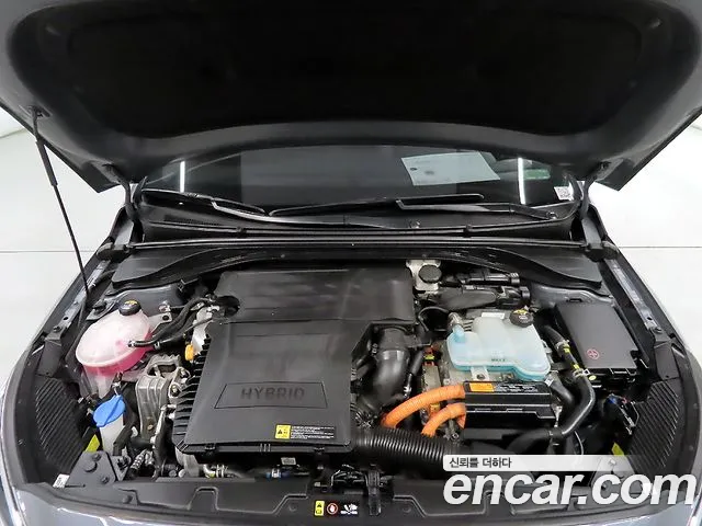 Hyundai Ioniq 2017 — фото 20