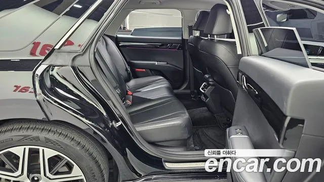 Hyundai Grandeur 2023 — фото 18