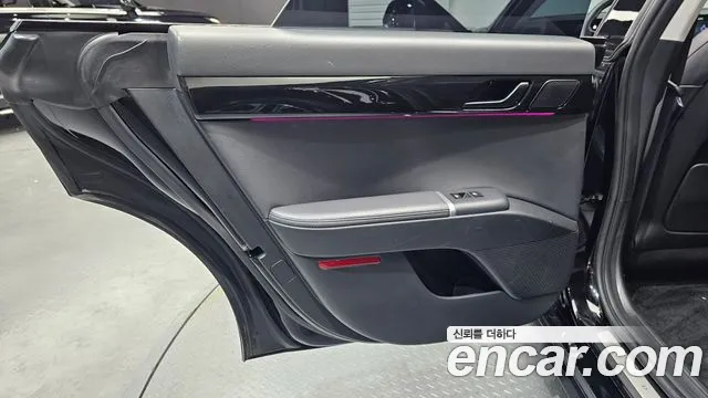 Hyundai Grandeur 2023 — фото 15