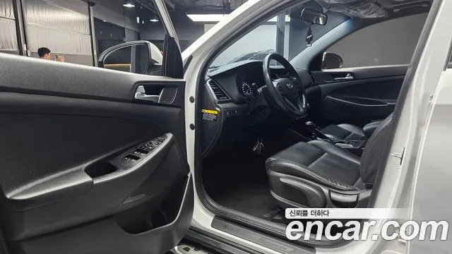 Hyundai Tucson 2016 — фото 10