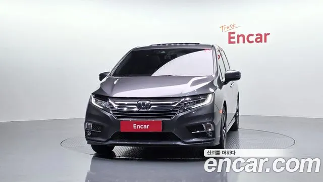 Honda Odyssey 2019 — фото 3