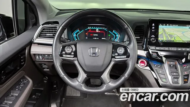 Honda Odyssey 2019 — фото 18