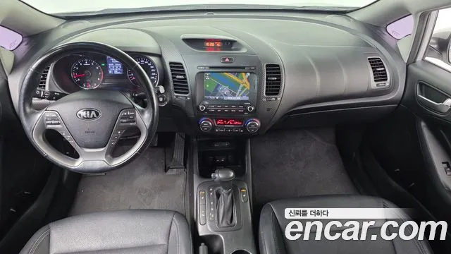 Kia K3 2015 — фото 10