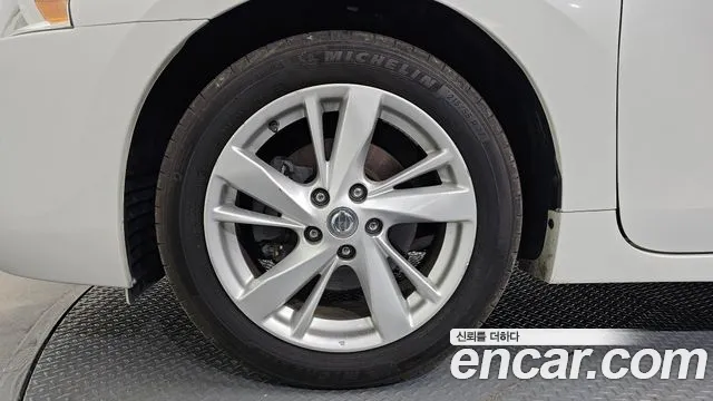 Nissan Altima 2013 — фото 5