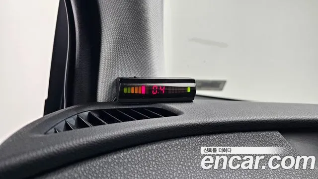 Toyota Prius 2016 — фото 19
