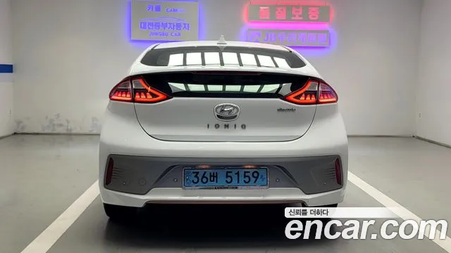 Hyundai Ioniq 2017 — фото 3