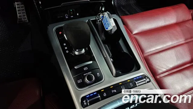 Kia Stinger 2020 — фото 12
