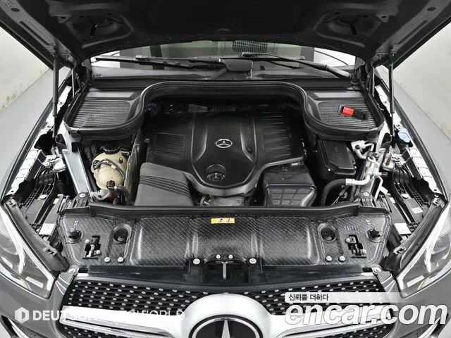 Mercedes-Benz GLE-Class 2020 — фото 6