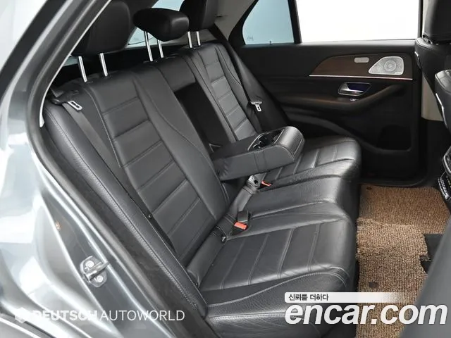 Mercedes-Benz GLE-Class 2020 — фото 11