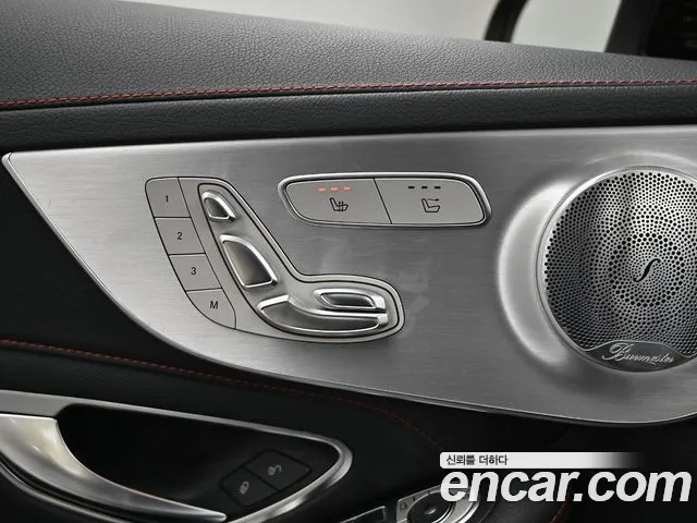 Mercedes-Benz C-Class 2019 — фото 19