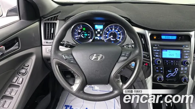 Hyundai Sonata 2013 — фото 15