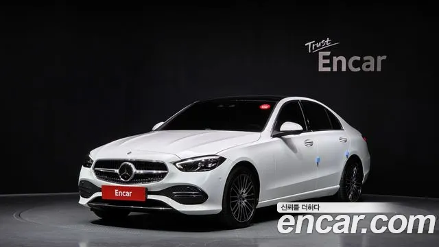 Mercedes-Benz C-Class 2025 — фото 1