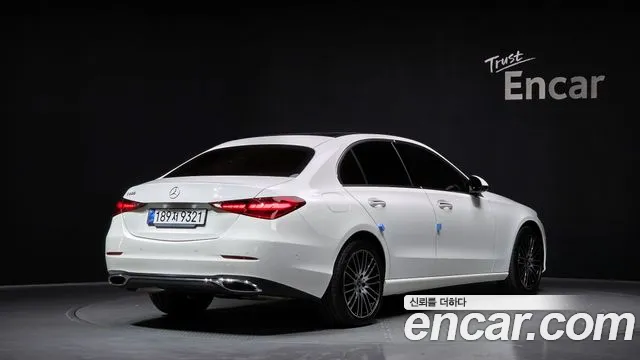 Mercedes-Benz C-Class 2025 — фото 2