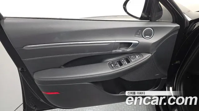 Hyundai Sonata 2023 — фото 14