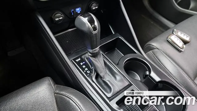 Hyundai Tucson 2017 — фото 9