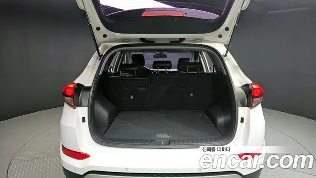 Hyundai Tucson 2017 — фото 20