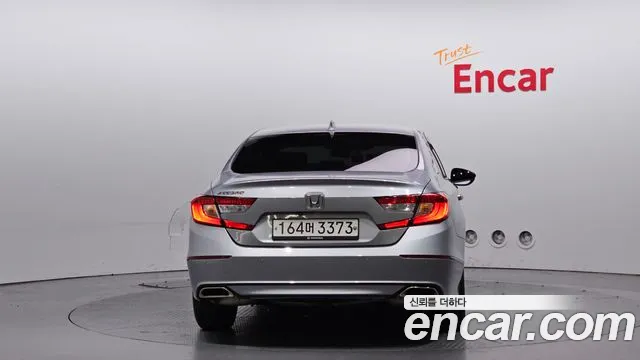 Honda Accord 2019 — фото 4