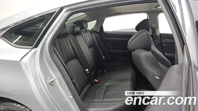 Honda Accord 2019 — фото 18