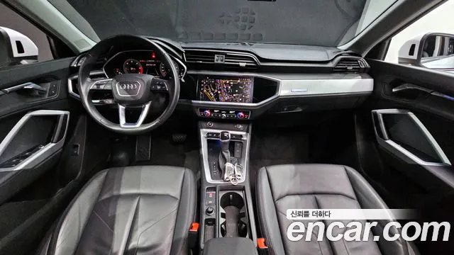Audi Q3 2023 — фото 10