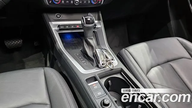 Audi Q3 2023 — фото 12