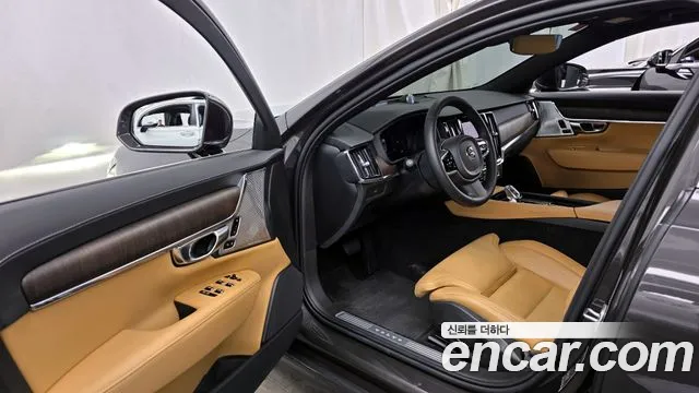 Volvo S90 2023 — фото 13