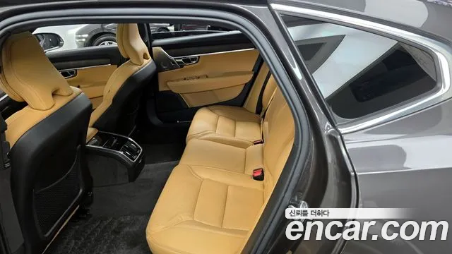 Volvo S90 2023 — фото 16